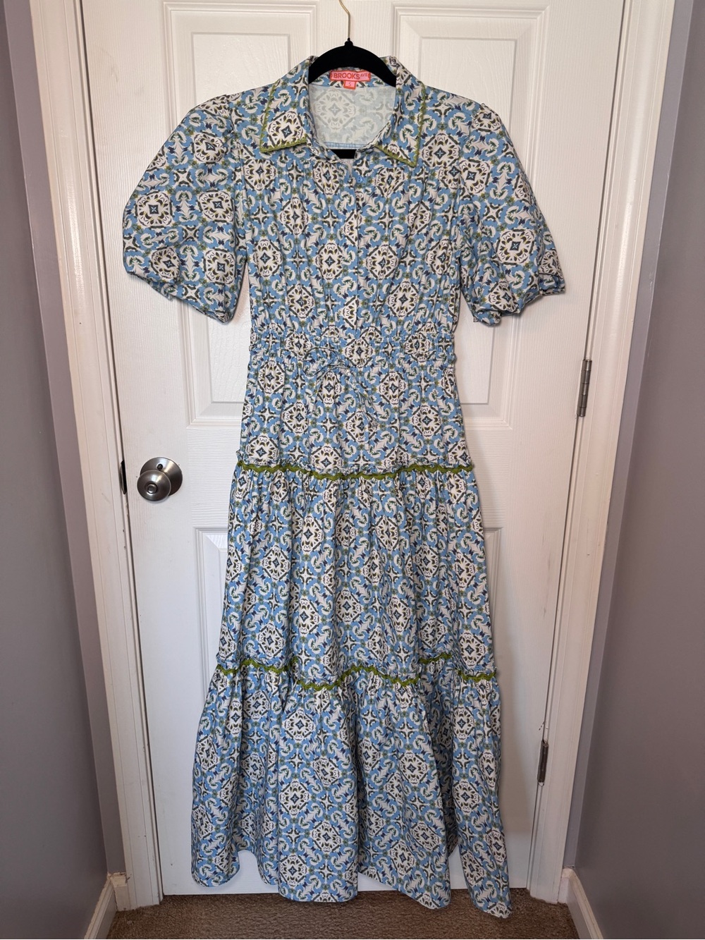 Brooke Avenue Banyan Puff Sleeve Dress - English Tile
